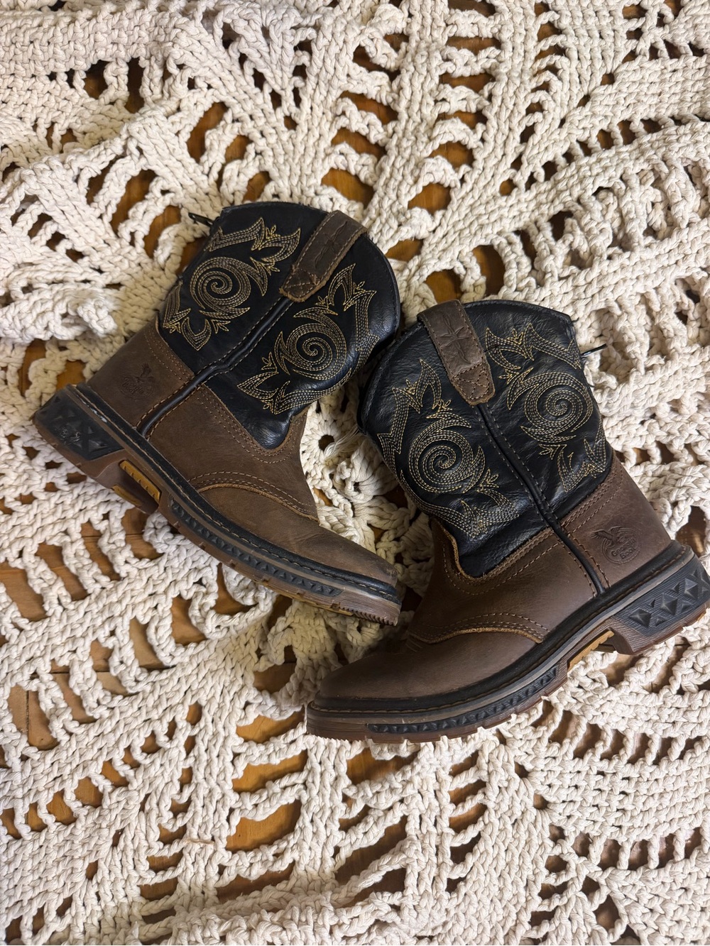 Georgia Boot Carbo-Tec LT Kids 11.5M Western Cowboy Boots Brown